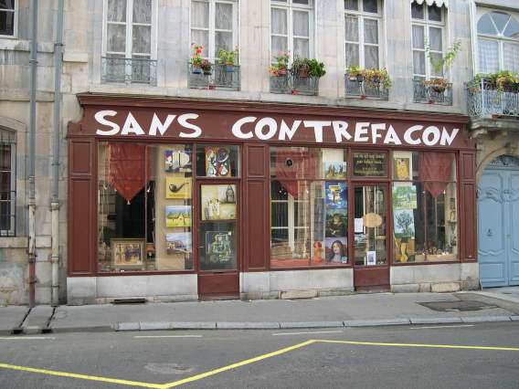  Sans Contrefaçon